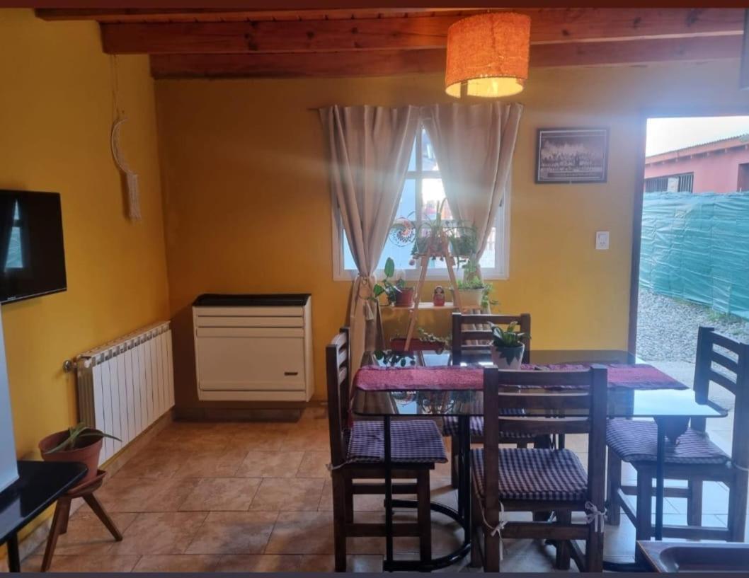 Tem Kotenkesh Depto Andiperlas X 4 Pax El Calafate Luaran gambar
